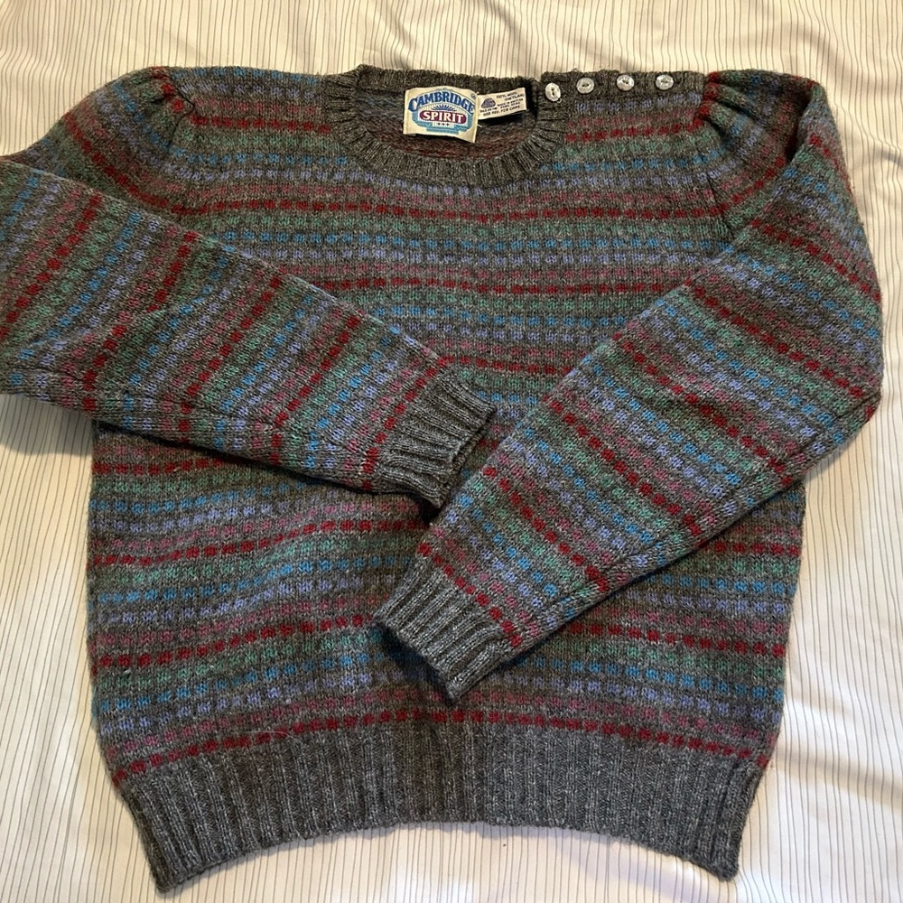 Cambridge Spirit brand wool sweater